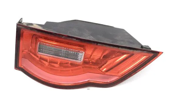 Jaguar F-Pace Tailgate rear/tail lights HK8315K273AA