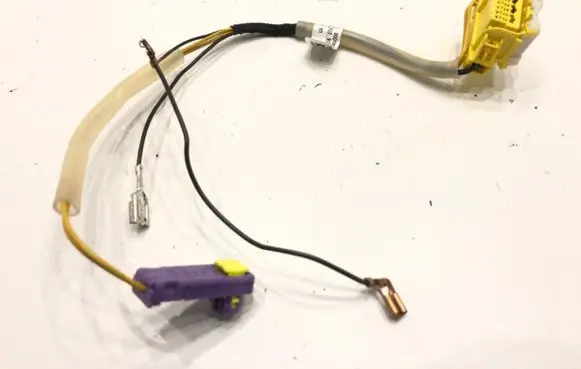 Volkswagen Golf V Airbag squib ring wiring 1K0971584