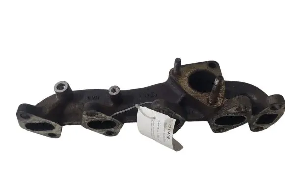 Hyundai Santa Fe Exhaust manifold