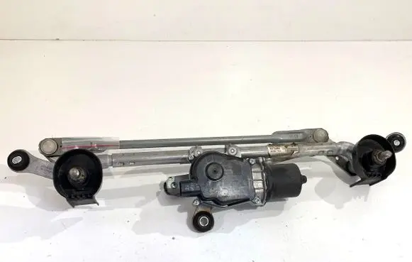 Nissan Qashqai J12 Front wiper linkage and motor 288006UN0A