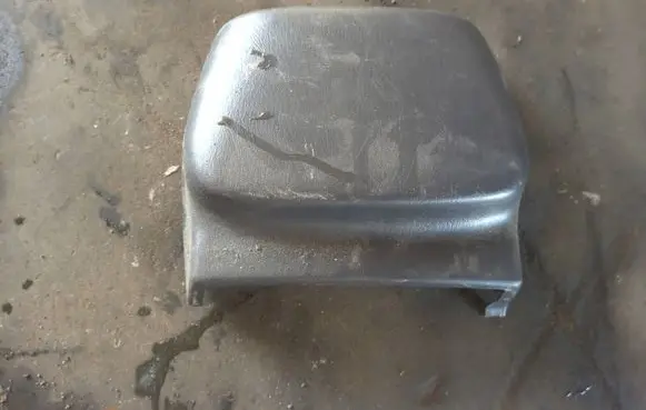 Nissan Primera Steering wheel column trim 484702F000