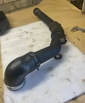 Seat Alhambra (Mk1) Intercooler hose/pipe 7M3145957 XM216F074AD YM216F074AD