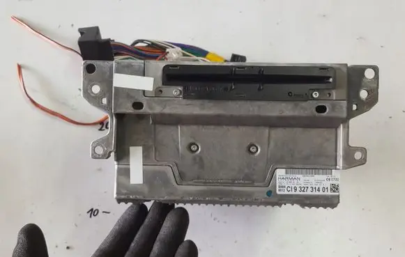 Navigation unit CD/DVD player