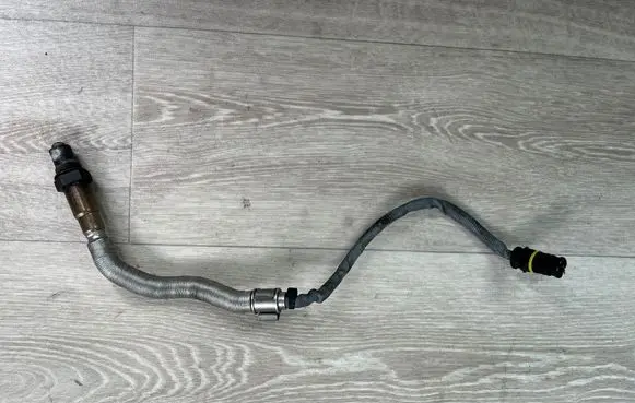 BMW 3 E92 E93 Lambda probe sensor 7545075