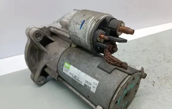 Peugeot 206+ Starter motor 9648644680 D6G3