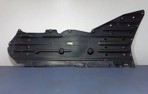 Front underbody cover/under tray