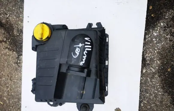 Renault Trafic II (X83) Air filter box 8200760899 93861383