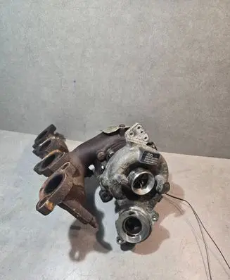 Volkswagen PASSAT B6 Turbo 03L253016F