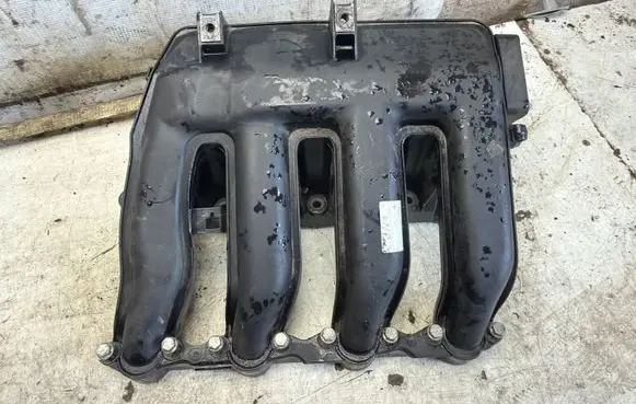 BMW 3 E46 Intake manifold 7787318