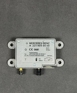 Mercedes-Benz E W211 Aerial antenna amplifier A2219050040