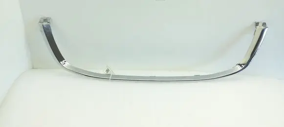 Volvo XC90 Front bumper upper radiator grill 31323005 30763622
