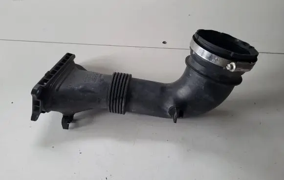Renault Zoe Air intake duct part 290935816R