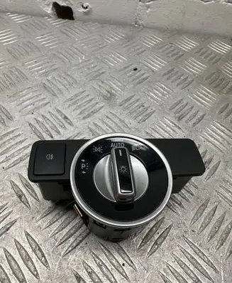 Mercedes-Benz E W212 Light switch A2129050551