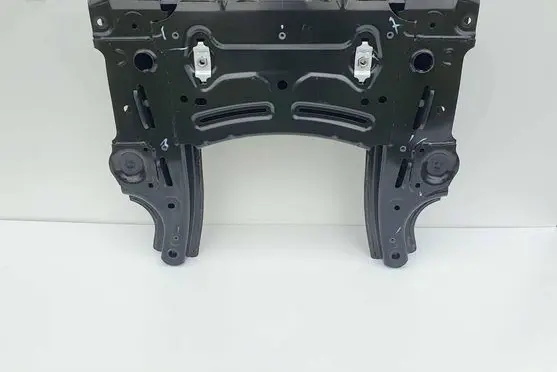 Renault Twingo III Front subframe