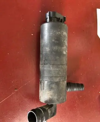 Honda Civic Headlight washer pump 