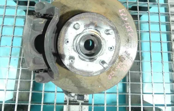 Hyundai i20 (PB PBT) Front wheel hub spindle knuckle IMPRK1355679