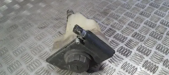 Coolant expansion tank/reservoir