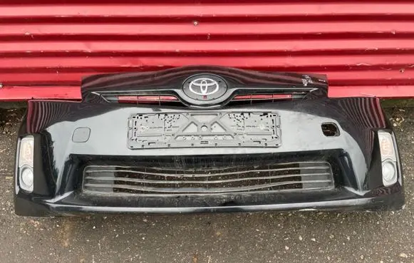 Toyota Prius (XW30) Front bumper