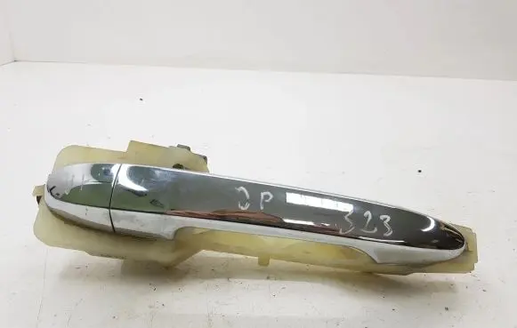 KIA Carens II Front door exterior handle