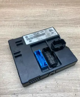Audi A6 S6 C6 4F Comfort/convenience module 4F0907289G 5DK008762