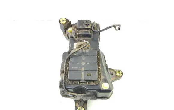 Citroen Berlingo AdBlue liquid reservoir P1012340