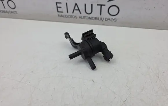 KIA Sportage Turbo solenoid valve 289103C200