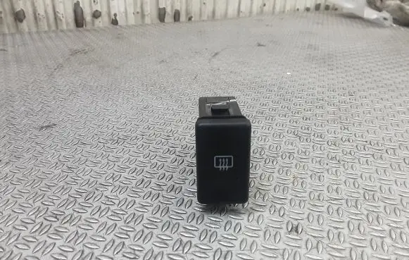Windscreen/window heater switch