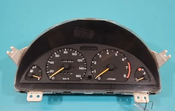Speedometer (instrument cluster)