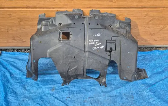 Subaru Impreza II Engine splash shield/under tray 56440AG180 5644040142