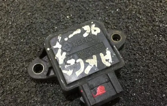 Hyundai Accent Throttle valve position sensor 3517022010 0600930001