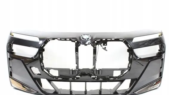 BMW 7 G70 Front bumper