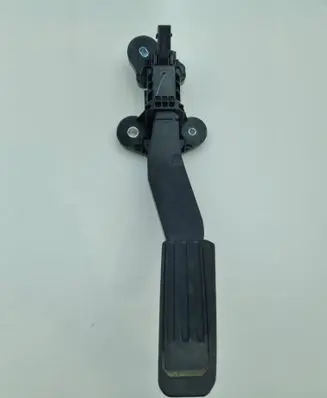 Jeep Grand Cherokee WL Accelerator throttle pedal 68360648AC 93446310 10280117113505