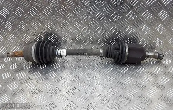 Fiat 500L Front driveshaft