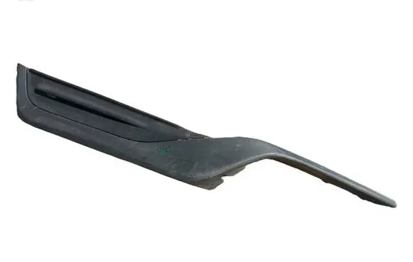 Volvo V60 Front bumper splitter molding 31425114