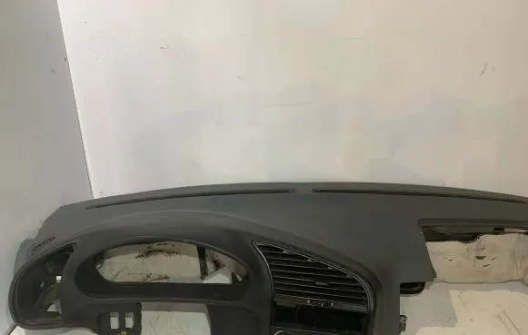 BMW 3 E36 Dashboard
