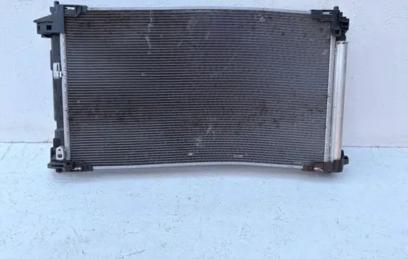 Lexus LBX Coolant radiator 4221367682