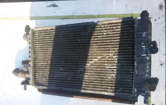 Ford Escort Coolant radiator A320I500P25