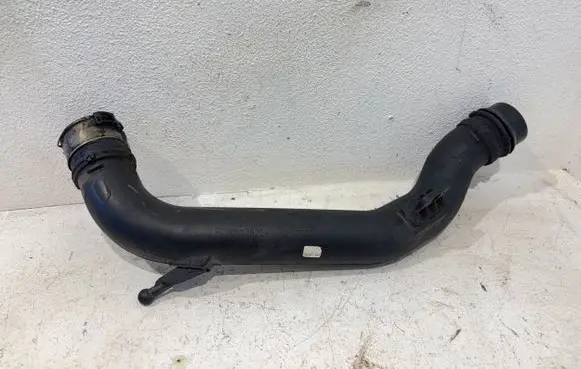 Mercedes-Benz B W246 W242 Intercooler hose/pipe A6070900242