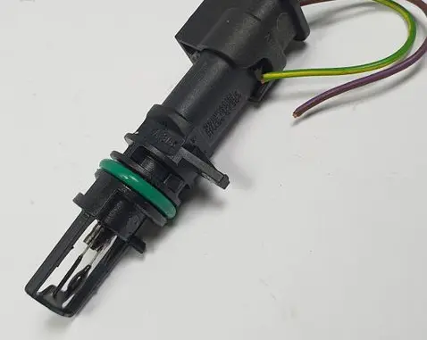Mercedes-Benz B W247 Intake air temperature sensor A2769050000