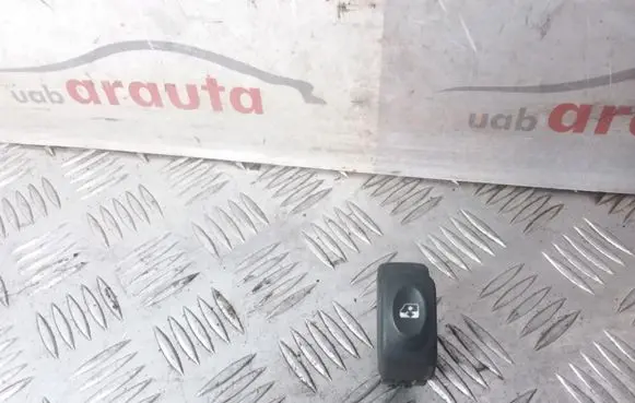 Renault Megane I Electric window control switch 838100G