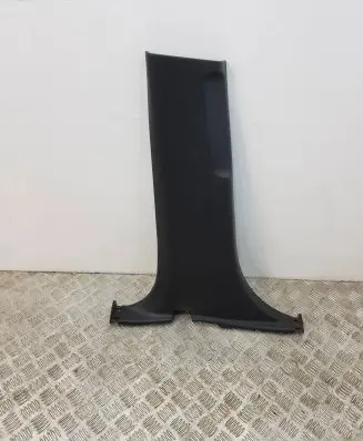 (B) pillar trim (bottom)