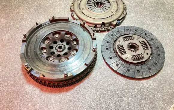 Mercedes-Benz Sprinter W907 W910 Clutch set kit 0302701
