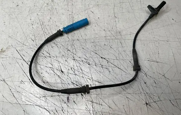 BMW 5 E60 E61 ABS brake wheel speed sensor 6908705