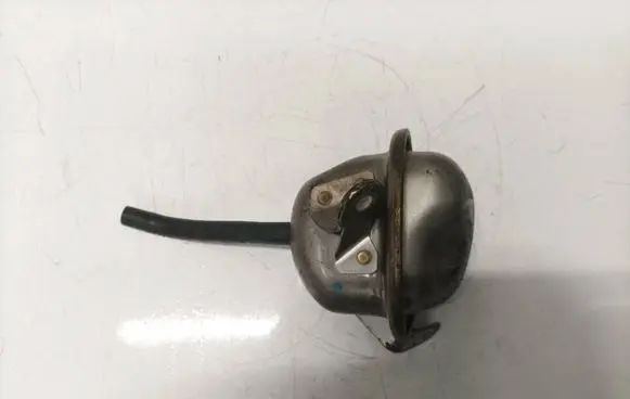 Vacuum air tank