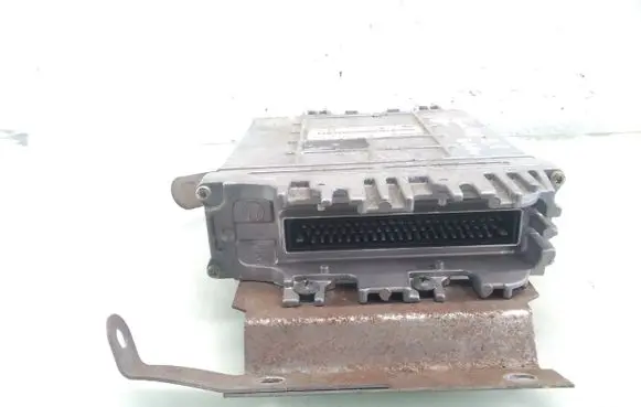 Nissan Primera Engine control unit/module 0281001629