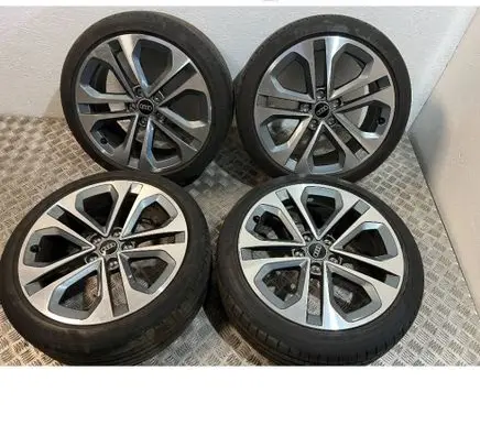 Audi A3 8Y R18 alloy rim 8Y0601025CE