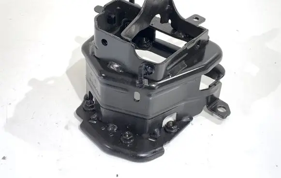 Ford Mondeo MK V Fuel filter housing FM5Q9A072BD