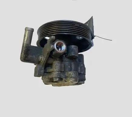 Hyundai Tucson JM Power steering pump 571002E200 6216E019