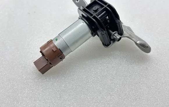 Tesla Model Y Seat adjustment motor G34168101 C34168101 220722NZ
