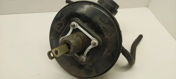 Volvo S40, V40 Brake booster 30857437